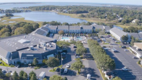 Гостиница The Cove at Yarmouth, a VRI resort  Ярмут